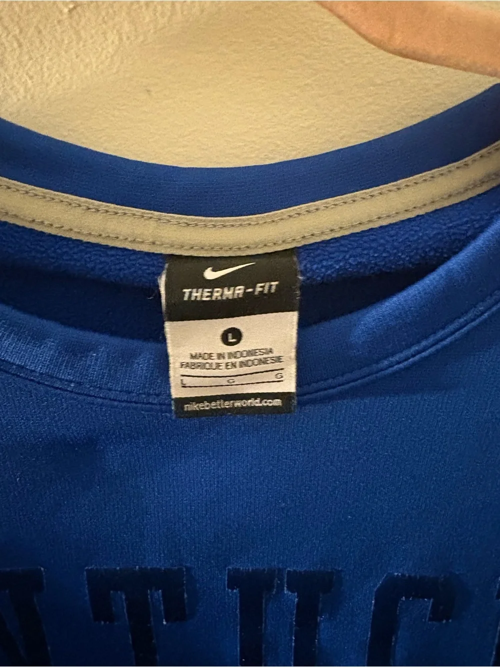 Nike Kentucky Wildcats Men’s Large Therma-FIT Crewneck Sweatshirt